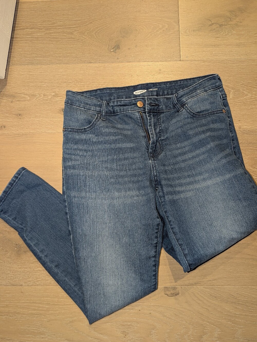 Old Navy Super Skinny Jeans